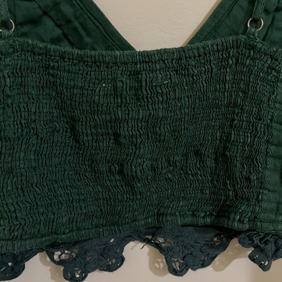 Green cropped tank - Picture 3 of 6